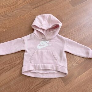 Nike baby girl 12M 74-80cm baby pink pullover hoodie In Excellent condition